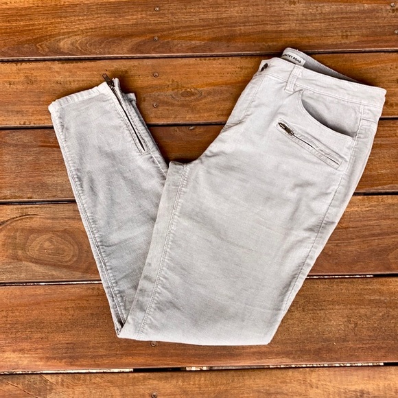 COUNTRY ROAD fine corduroy Jeans - Picture 3 of 8